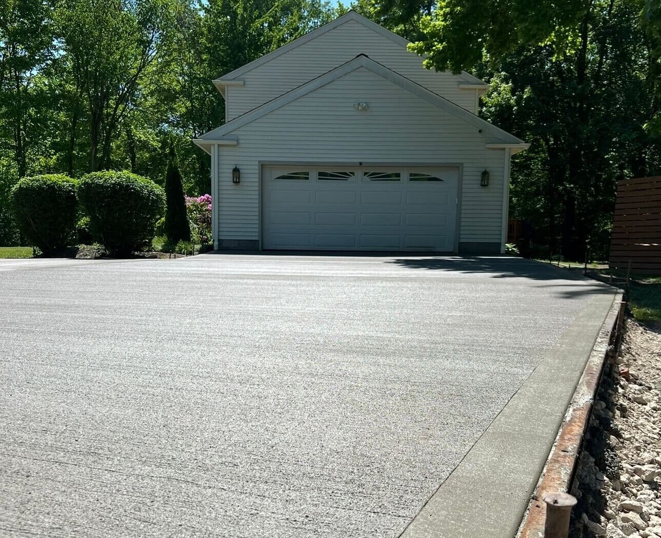 concrete driveway installation